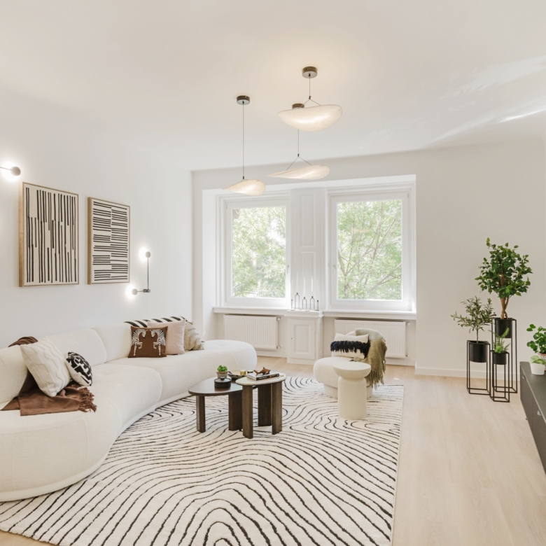 780